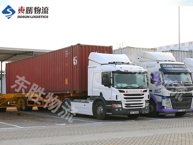 運輸行業(yè)里的杠把子--拖車/拖柜運輸！中港物流,中港專線,中港拖車運輸,深圳到香港物流-深圳東勝物流公司,中港專線物流